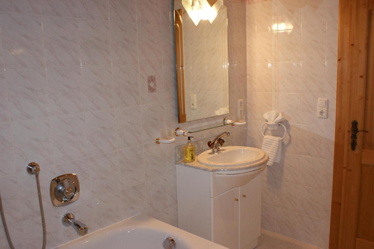 Haus Am Stein Lägenhet Finkenberg Exteriör bild